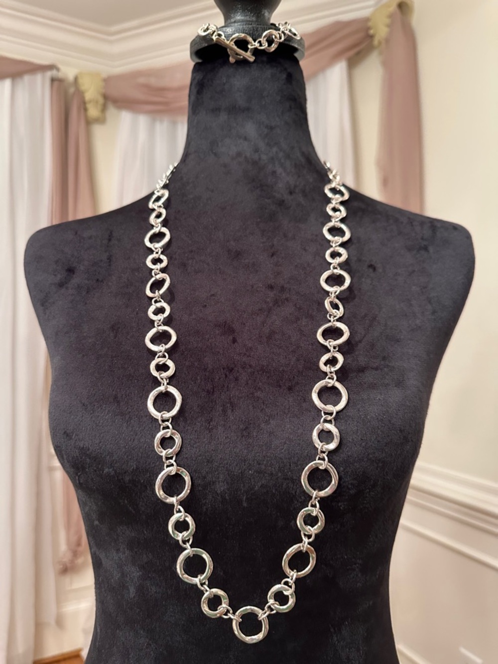 ✨ Silver Tone Necklace Matching Bracelet Statement Set